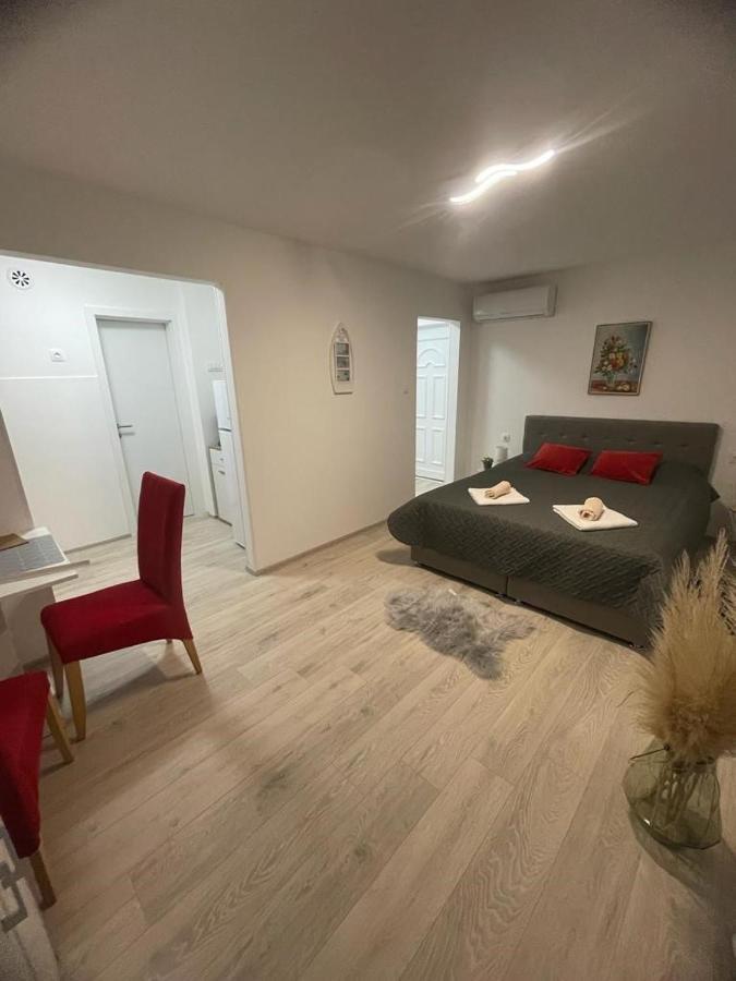 Apartments D Premantura Eksteriør bilde